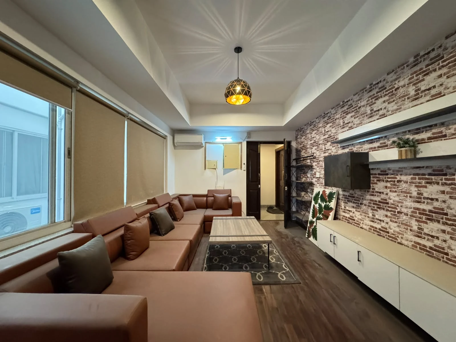 2BHK  Furnished Apartment For Rent!!   