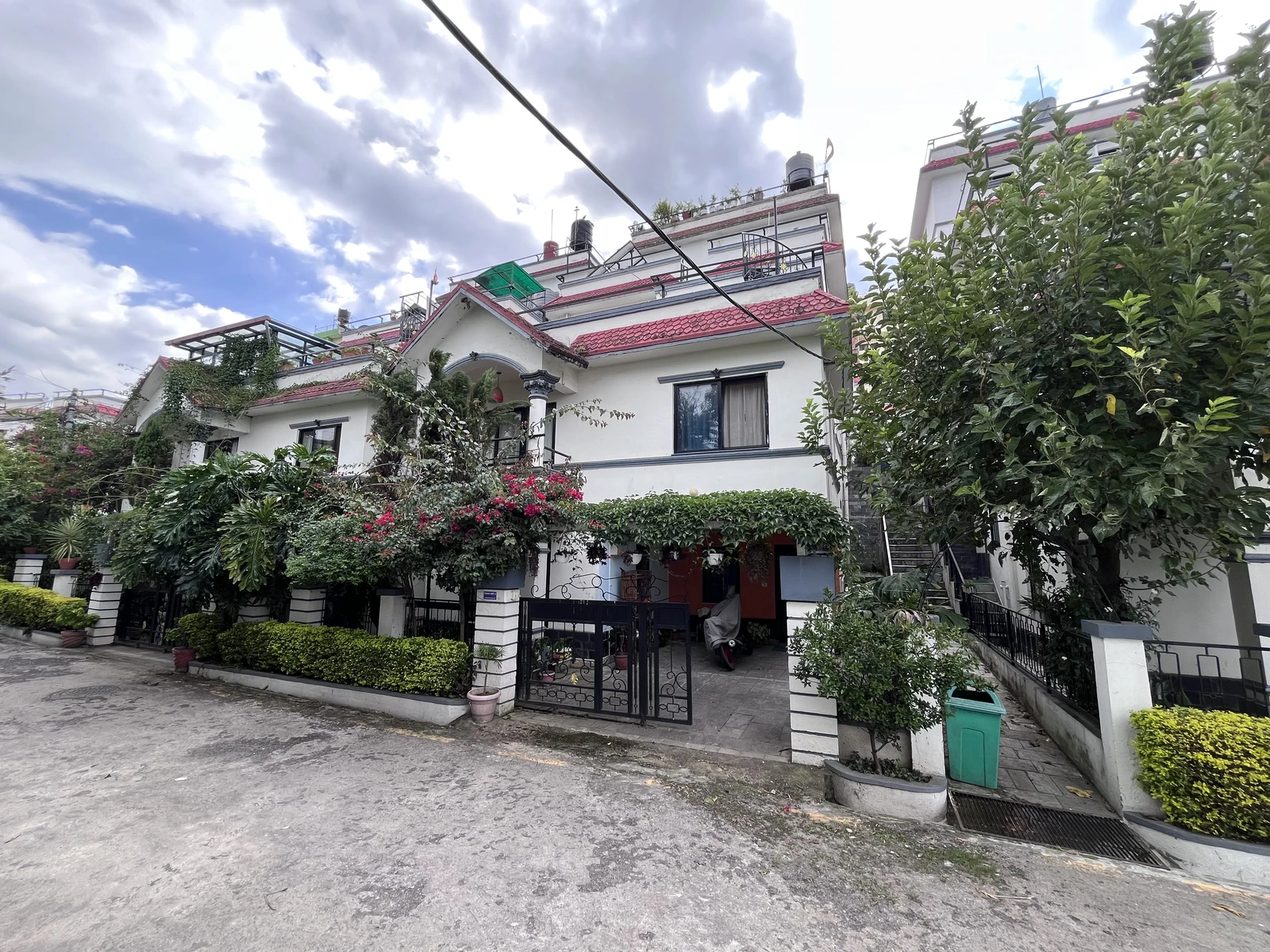 4 Bhk semi Furnished House For Rent in Bhaisepati 